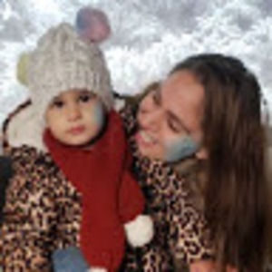 Meet your Posher, Ana